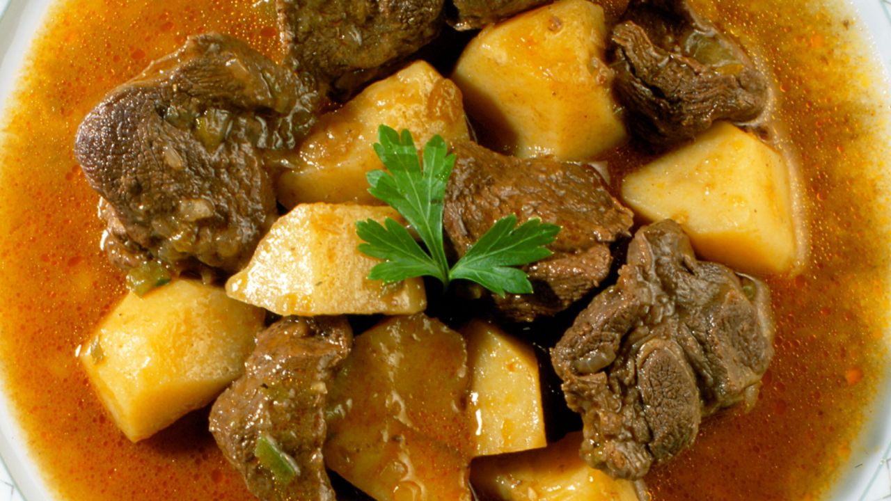 Cómo cocinar carne de jabalí para que quede tierna